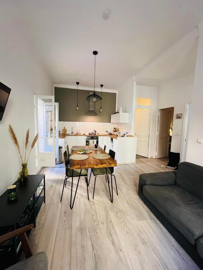 Charmante 3 Zimmer, Stadtwohnung,Strandnähe Menton Exterior foto