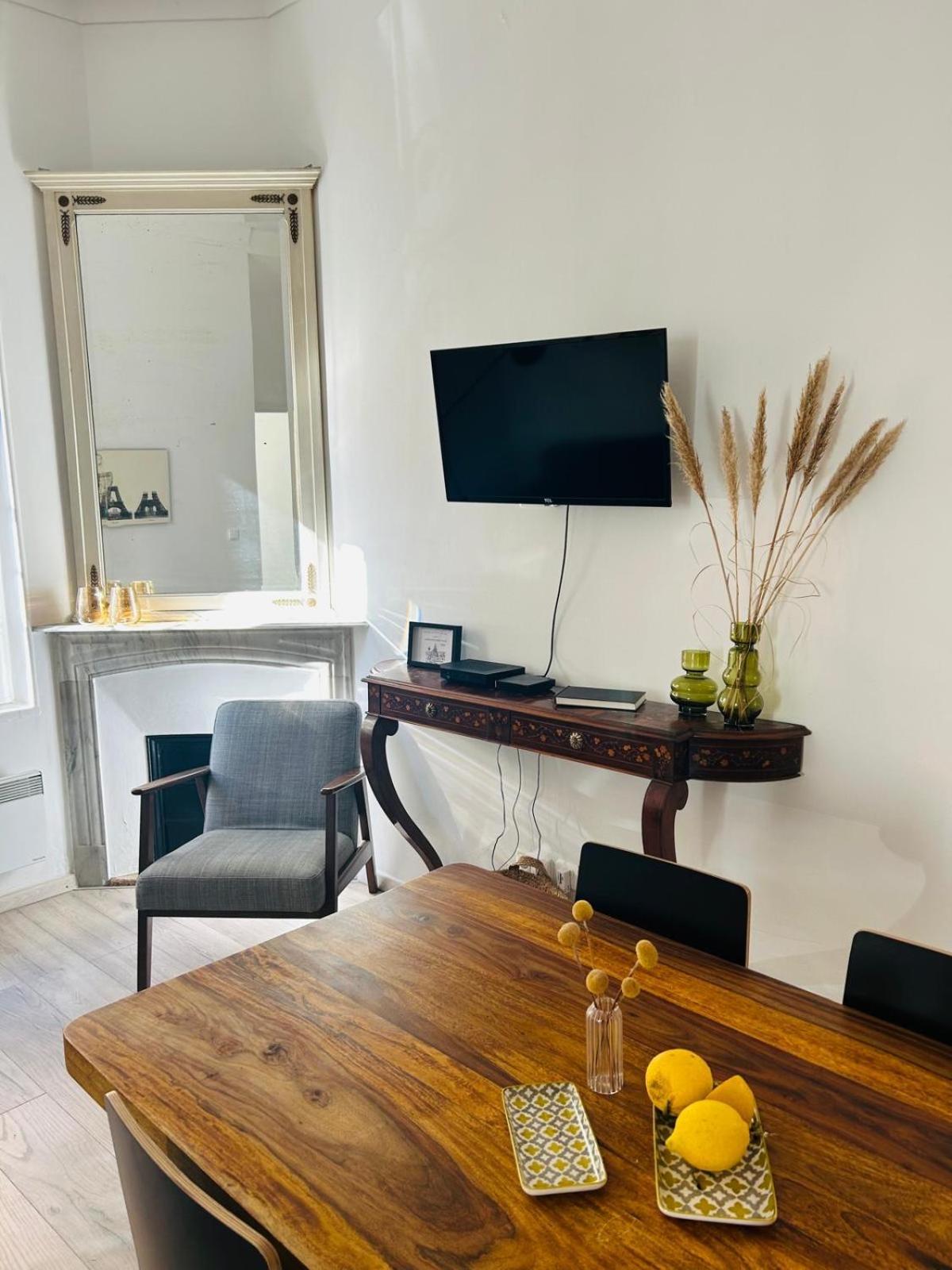 Charmante 3 Zimmer, Stadtwohnung,Strandnähe Menton Exterior foto